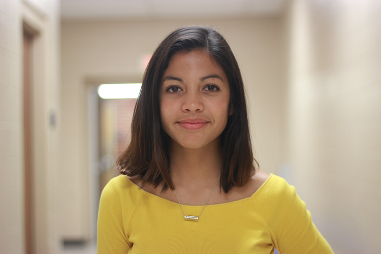 Senior+Stephany+Lechuga+discusses+the+most+influential+person+in+her+life.+